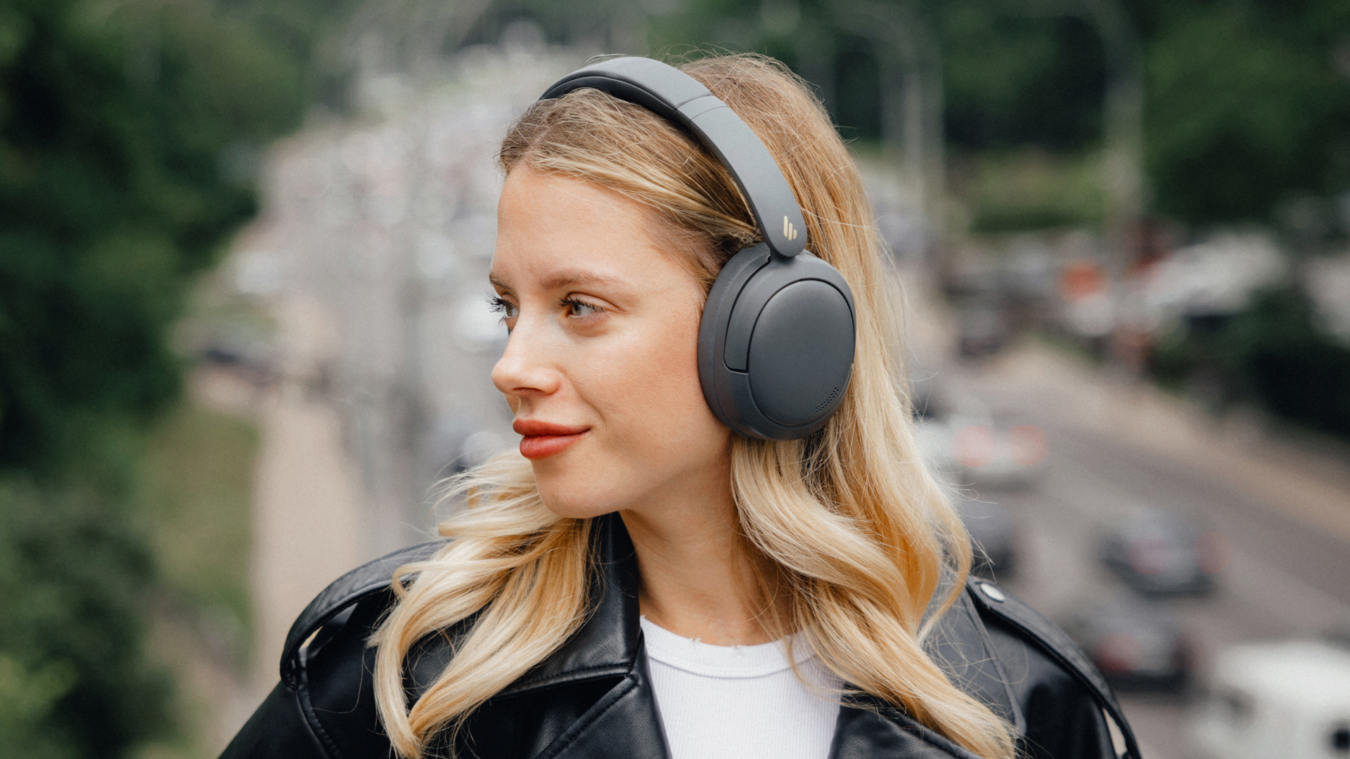 EDIFIER W800BT Pro: Headphone Bluetooth dengan ANC Canggih dan Baterai Super Tahan Lama